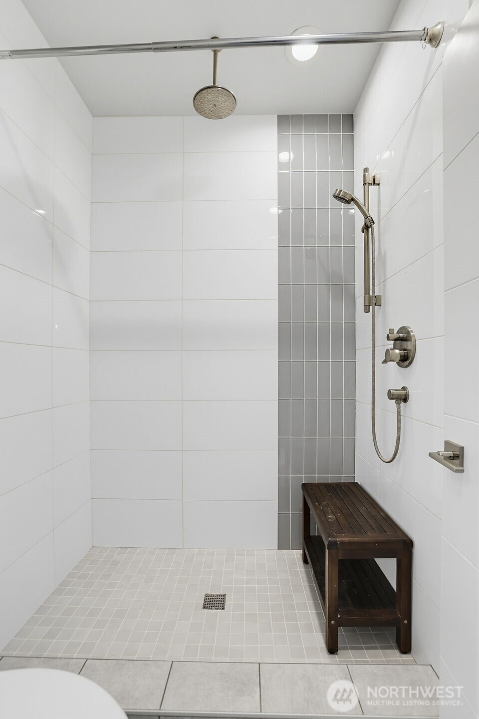 4300 Sw Willow Street #e Property Photo 13