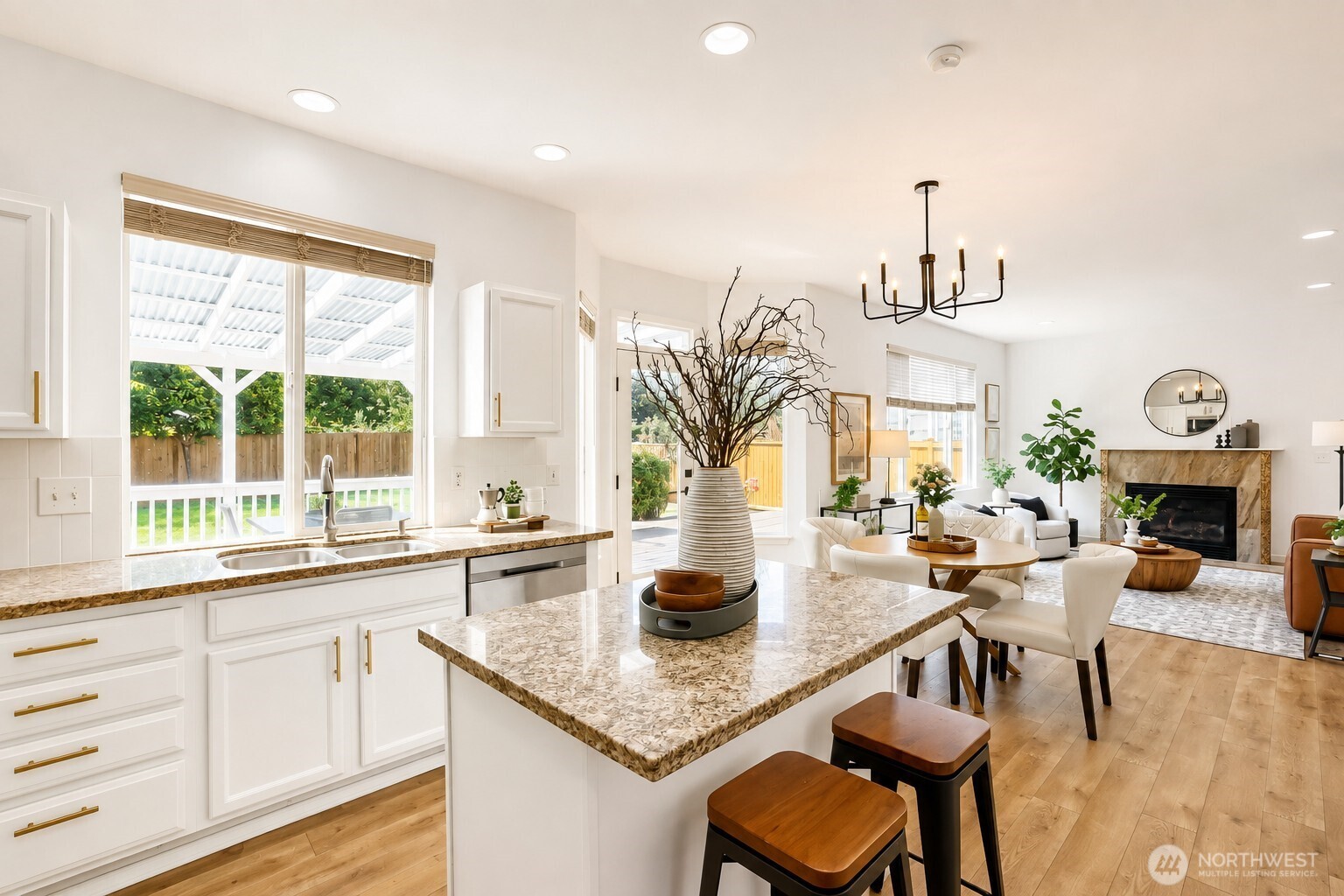 15228 48th Avenue Property Photo 8