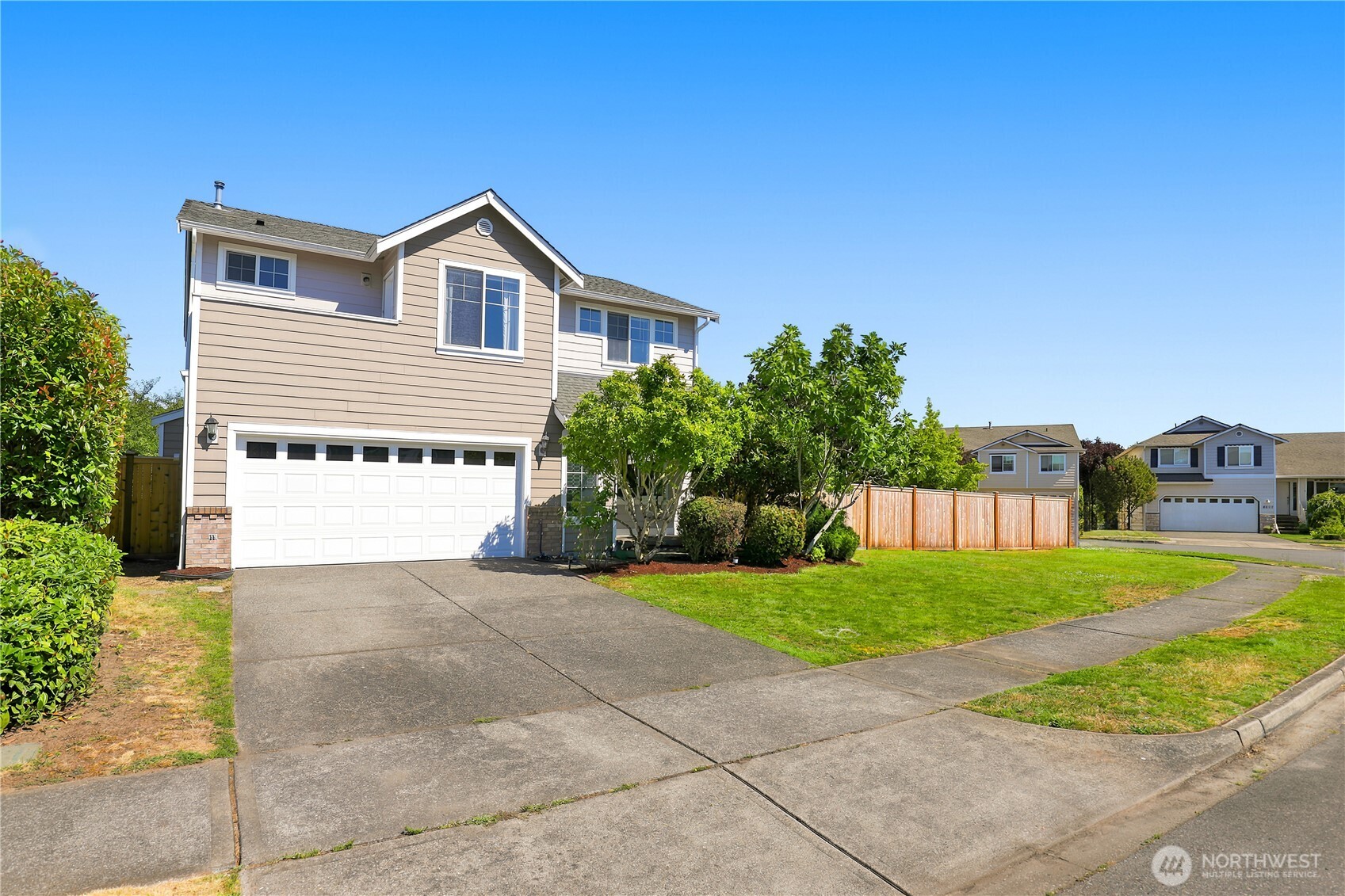 8029 46th Avenue Property Photo 2