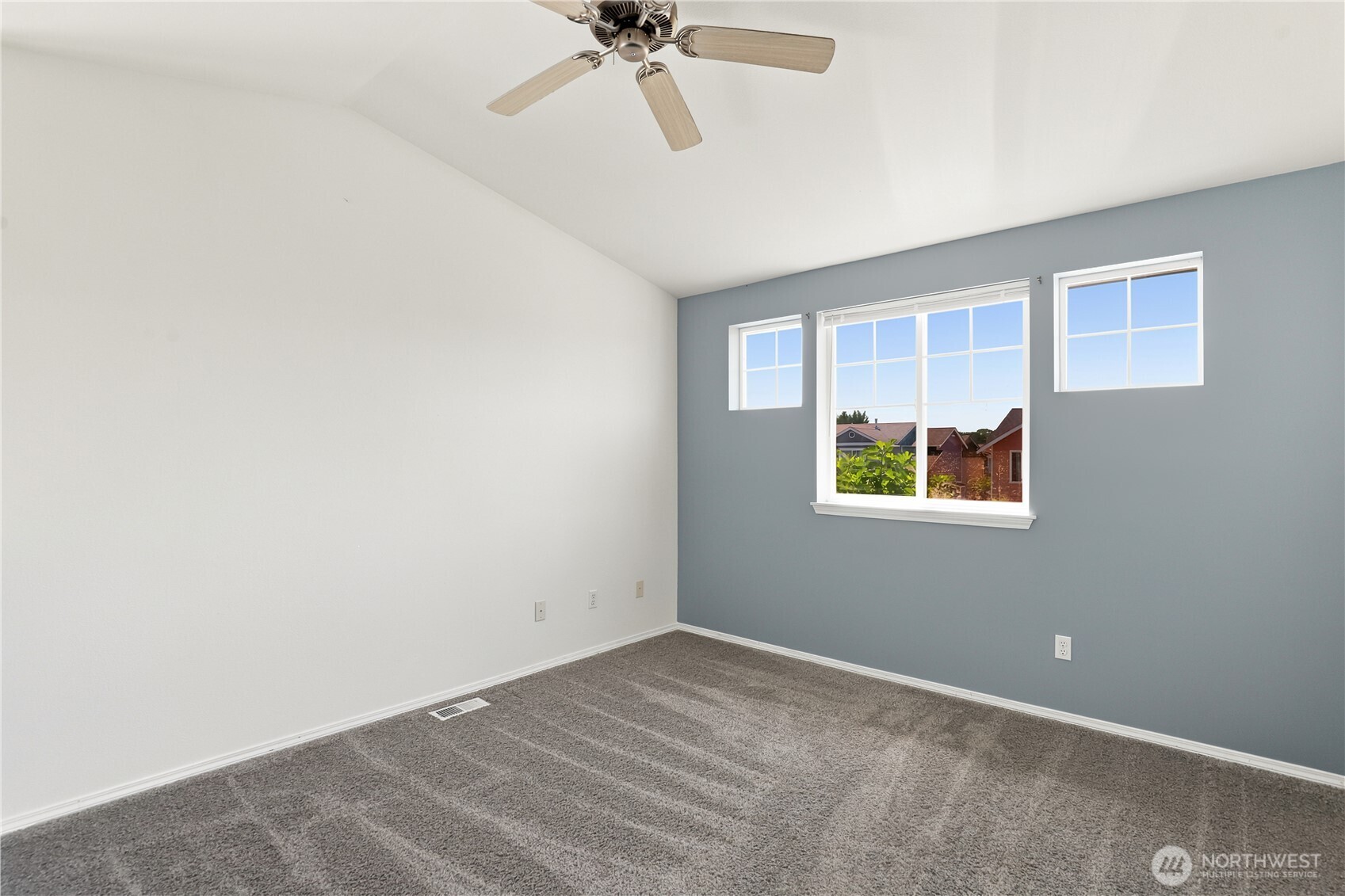 8029 46th Avenue Property Photo 17