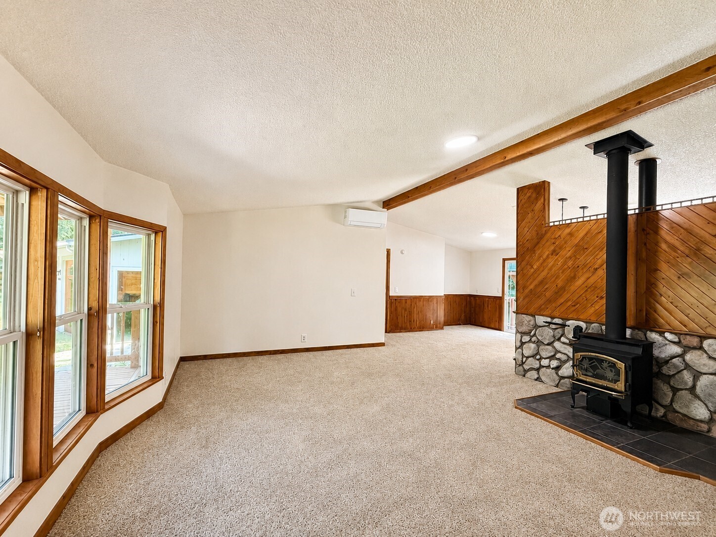 6530 137th Drive Property Photo 4