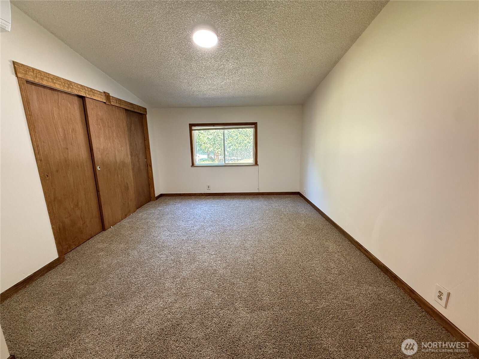 6530 137th Drive Property Photo 9