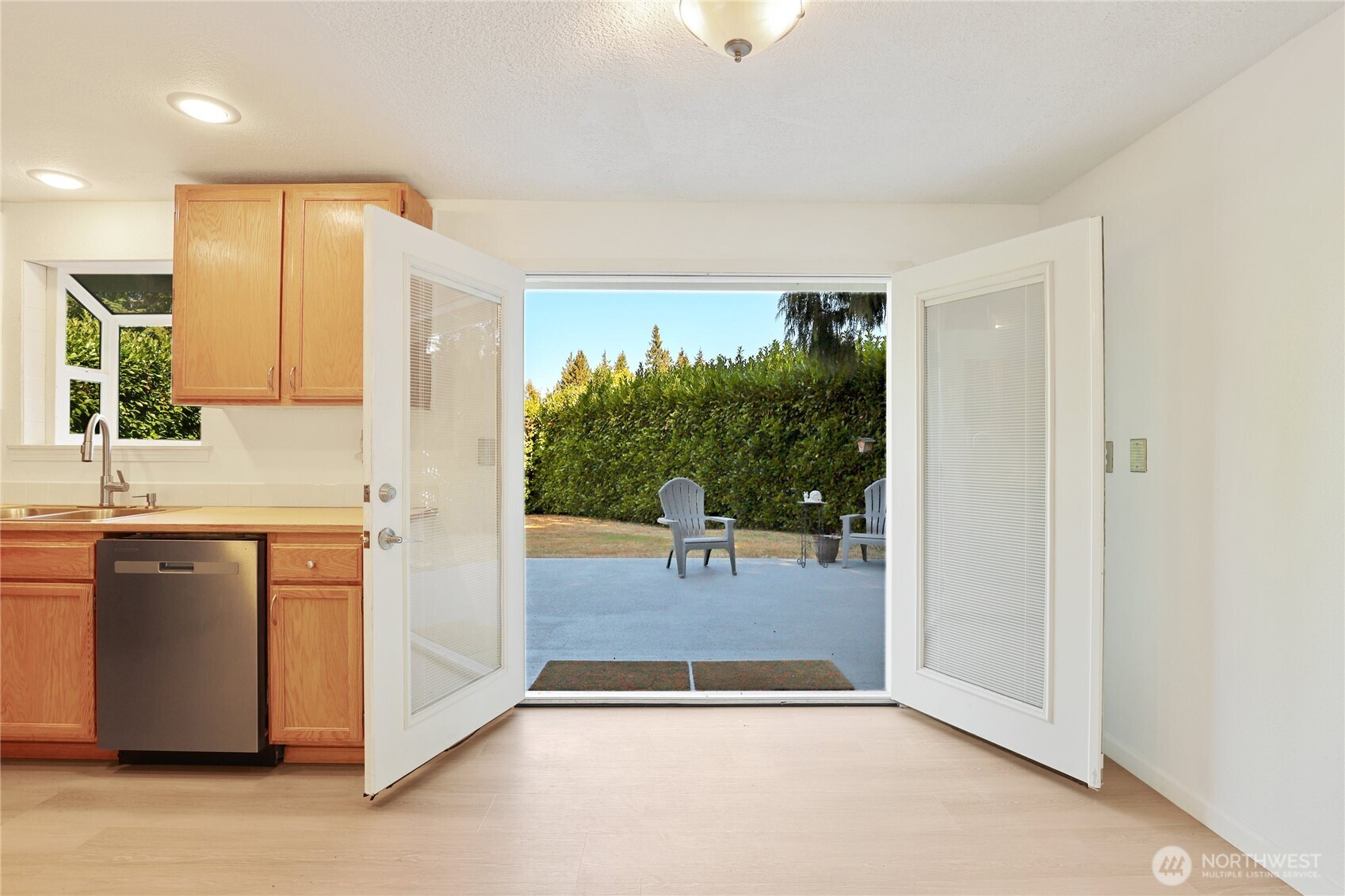 25950 Nw Circle Drive Property Photo 11