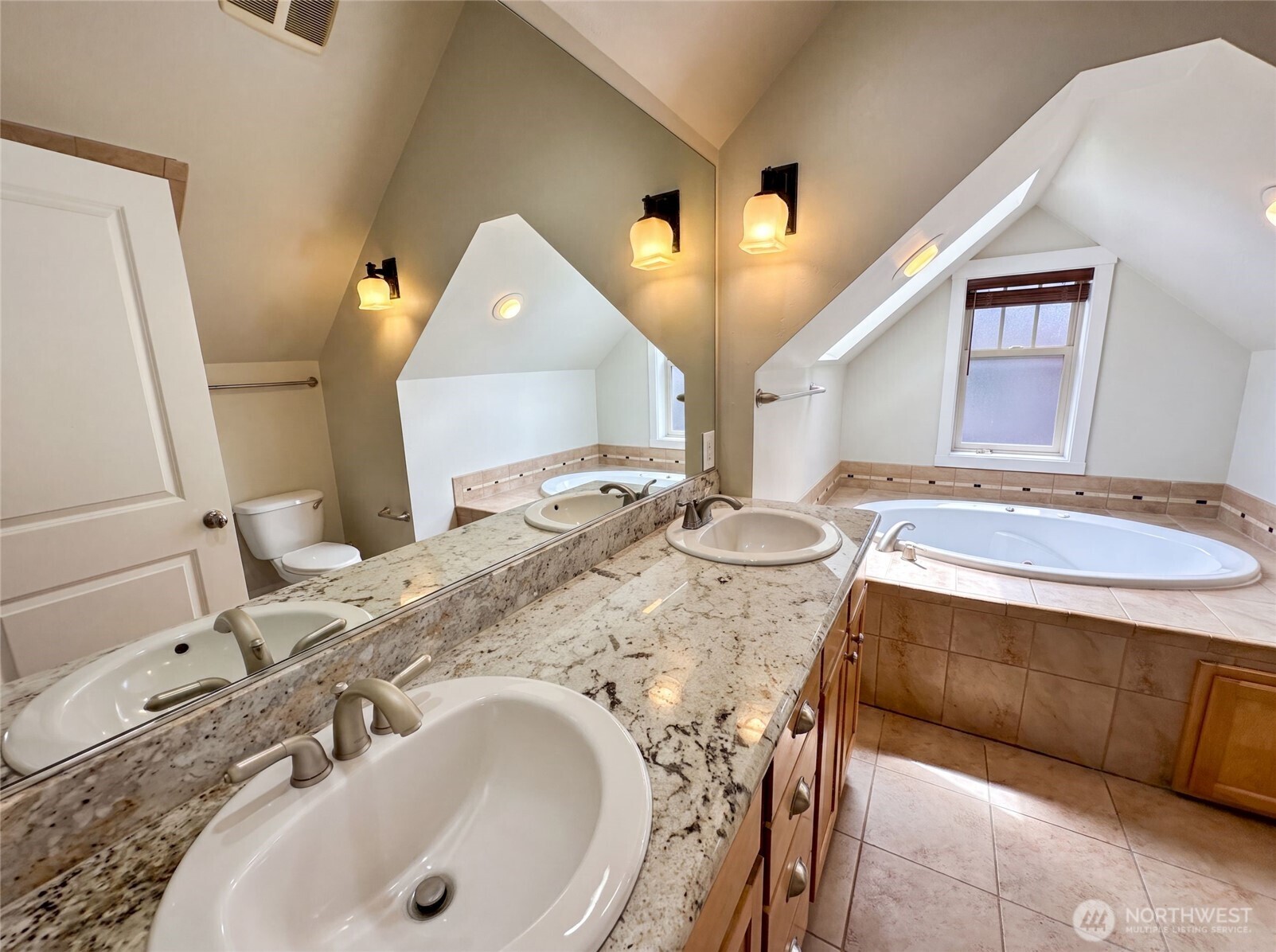 1553 58th Street Property Photo 8