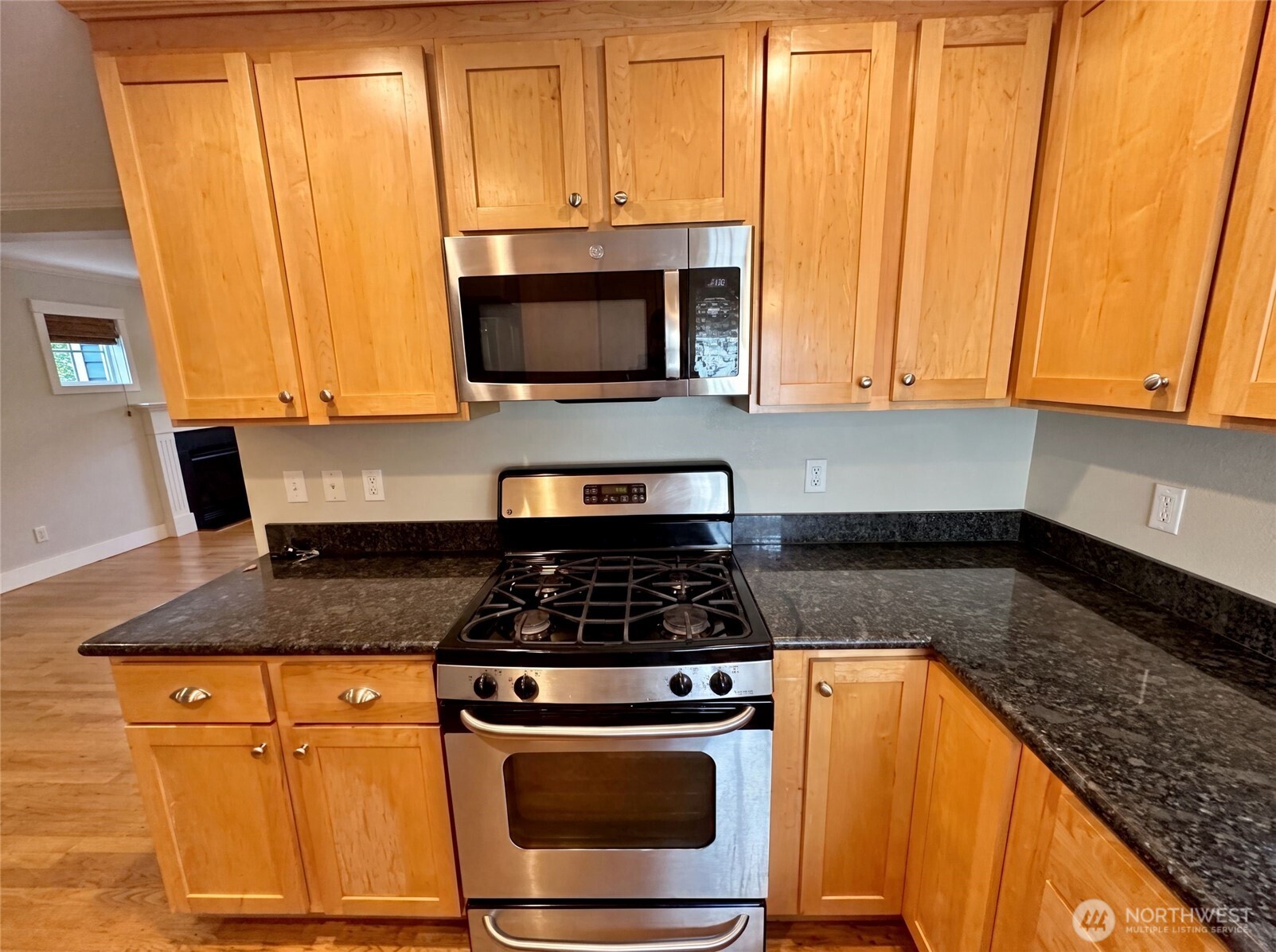 1553 58th Street Property Photo 16