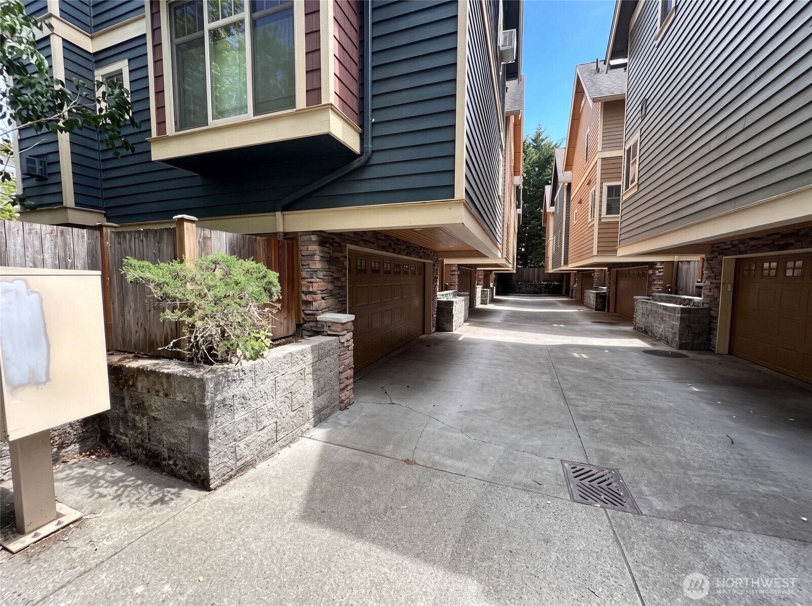 1553 58th Street Property Photo 19