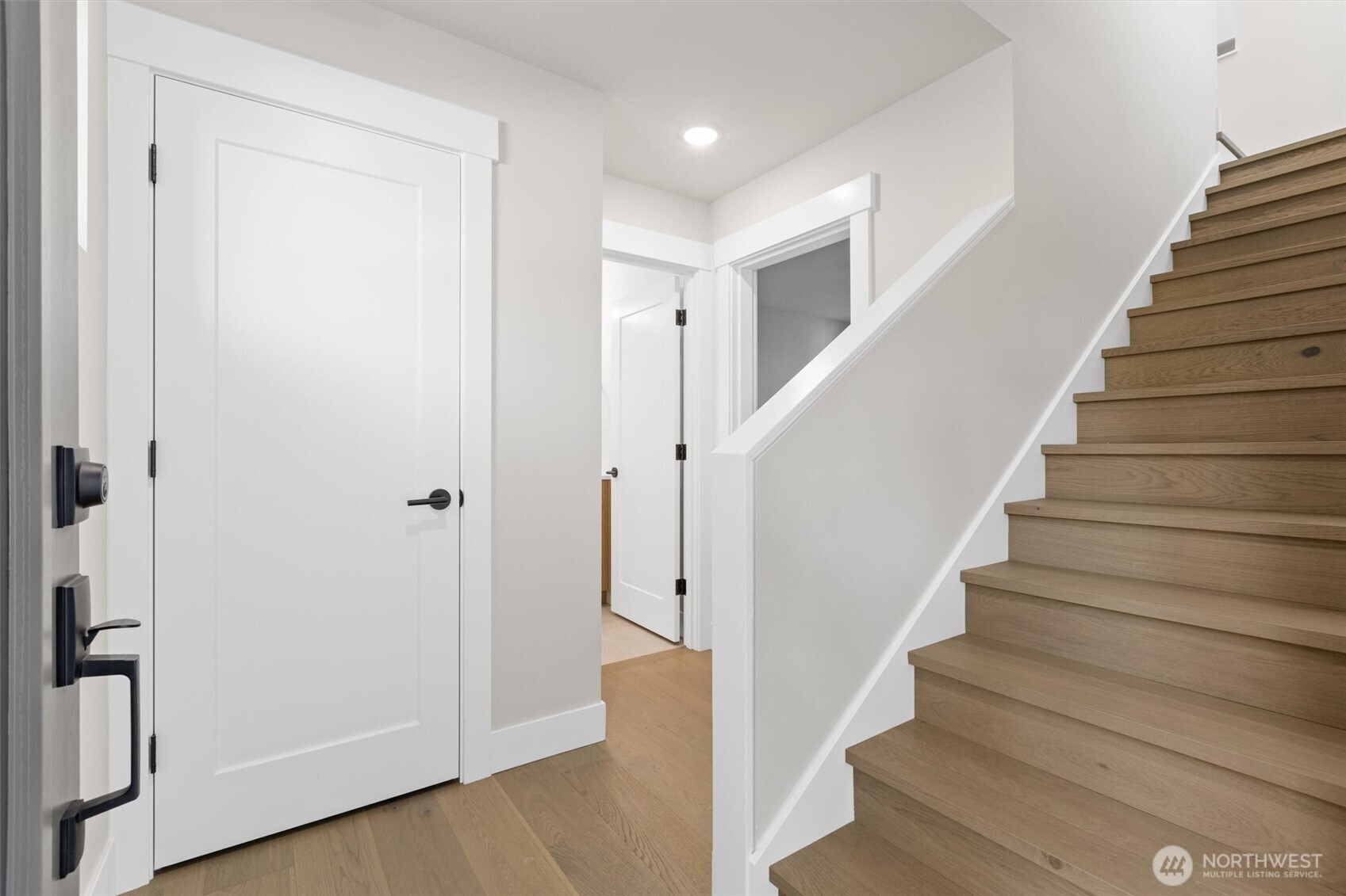 1407 29th Avenue B Property Photo 2