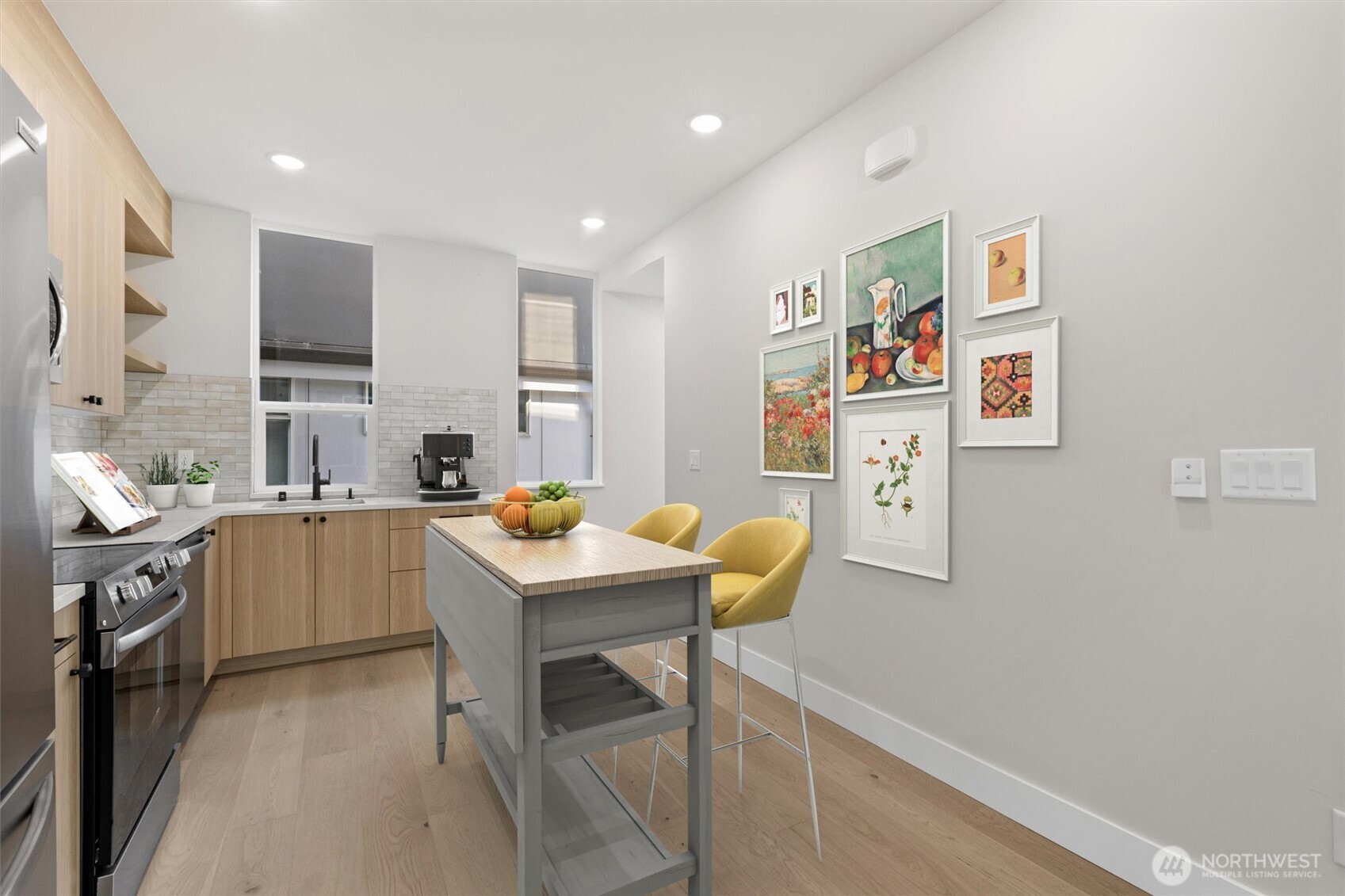 1407 29th Avenue B Property Photo 7