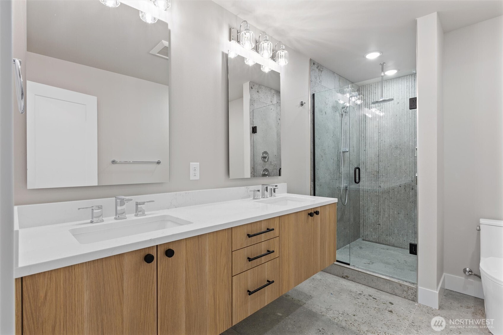 1407 29th Avenue B Property Photo 20