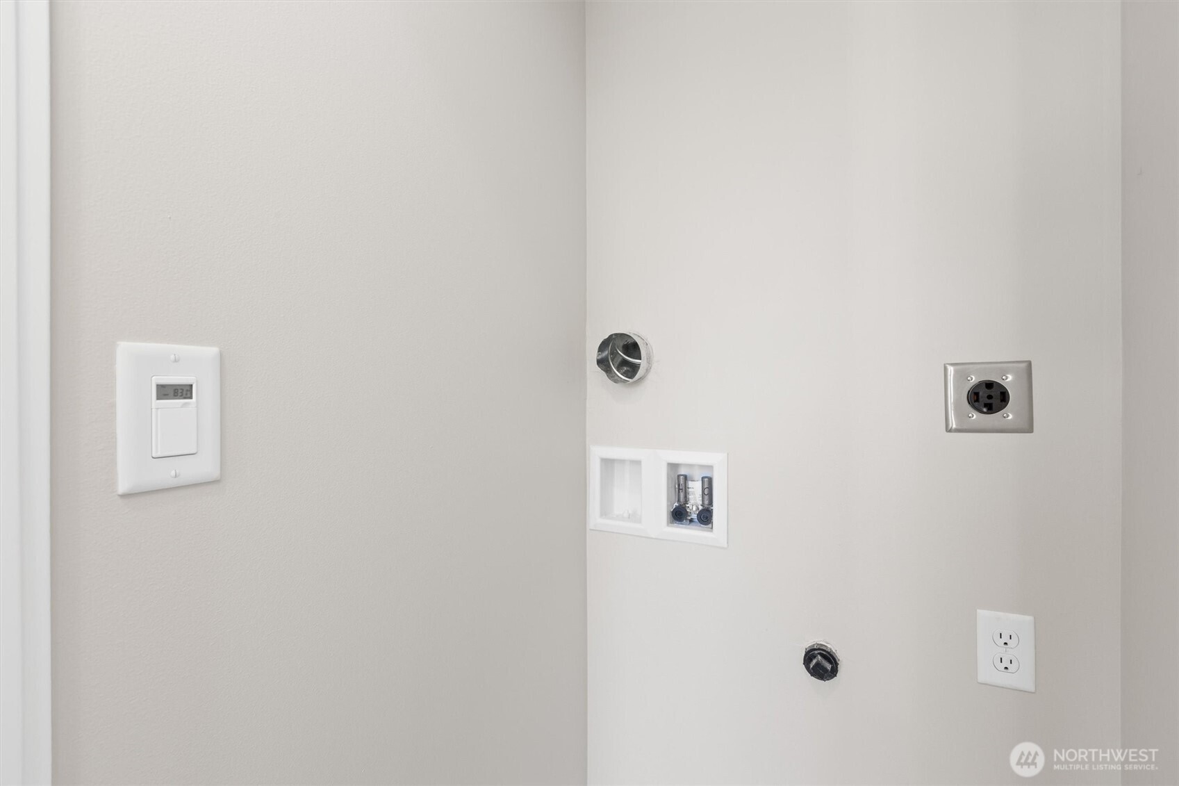 1407 29th Avenue B Property Photo 25