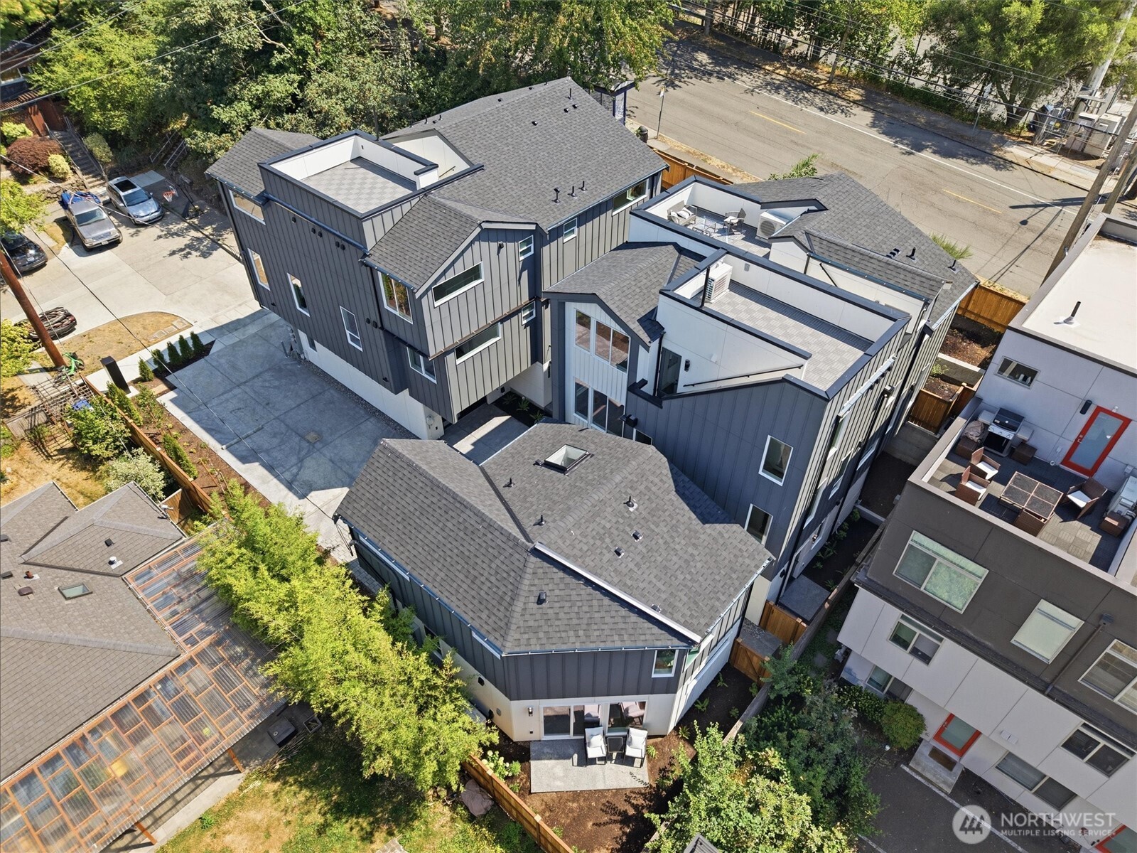 1407 29th Avenue B Property Photo 29