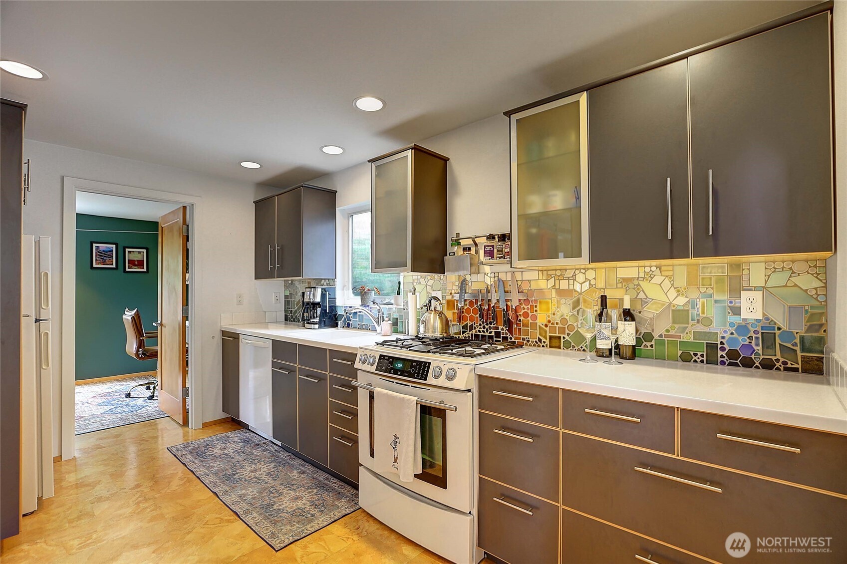 2024 Wetmore Avenue Property Photo 4