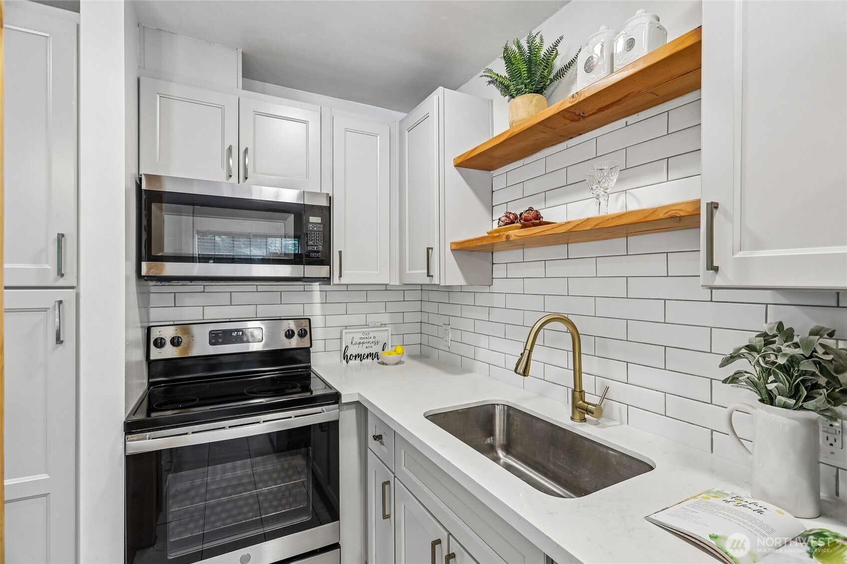 3121 Franklin Avenue 1 Property Photo 11