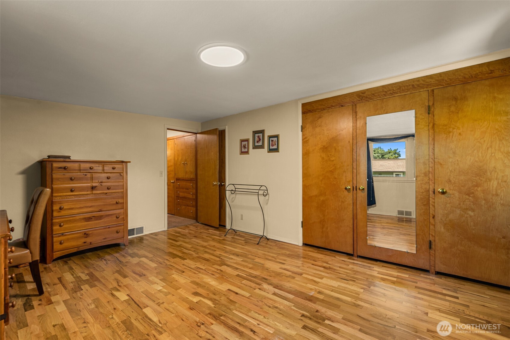1204 Madison Property Photo 11
