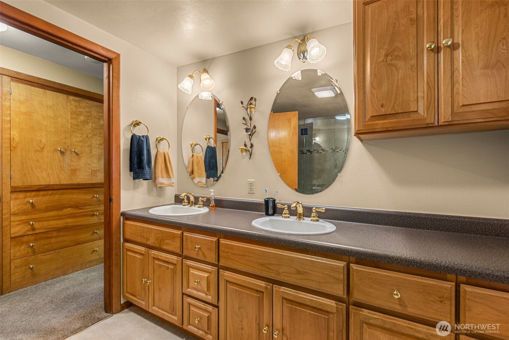 1204 Madison Property Photo 14