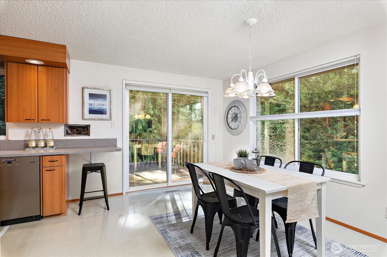 17202 Sealawn Place Property Photo 9