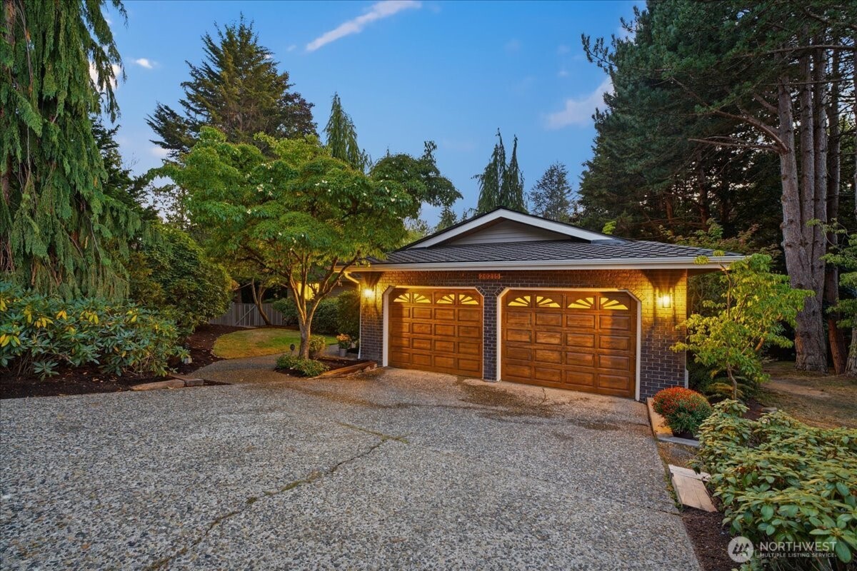 20215 41st Place Property Photo 1
