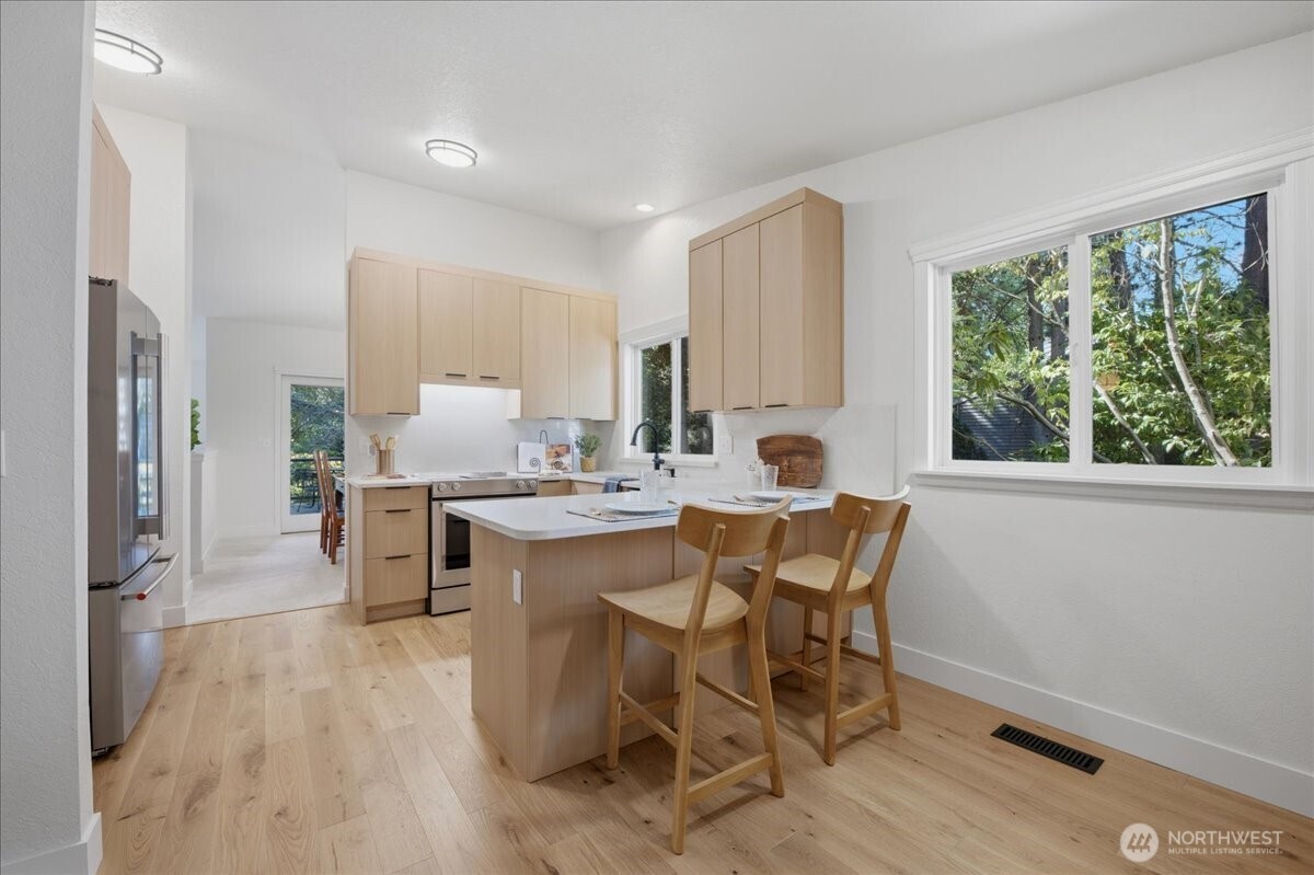 20215 41st Place Property Photo 11