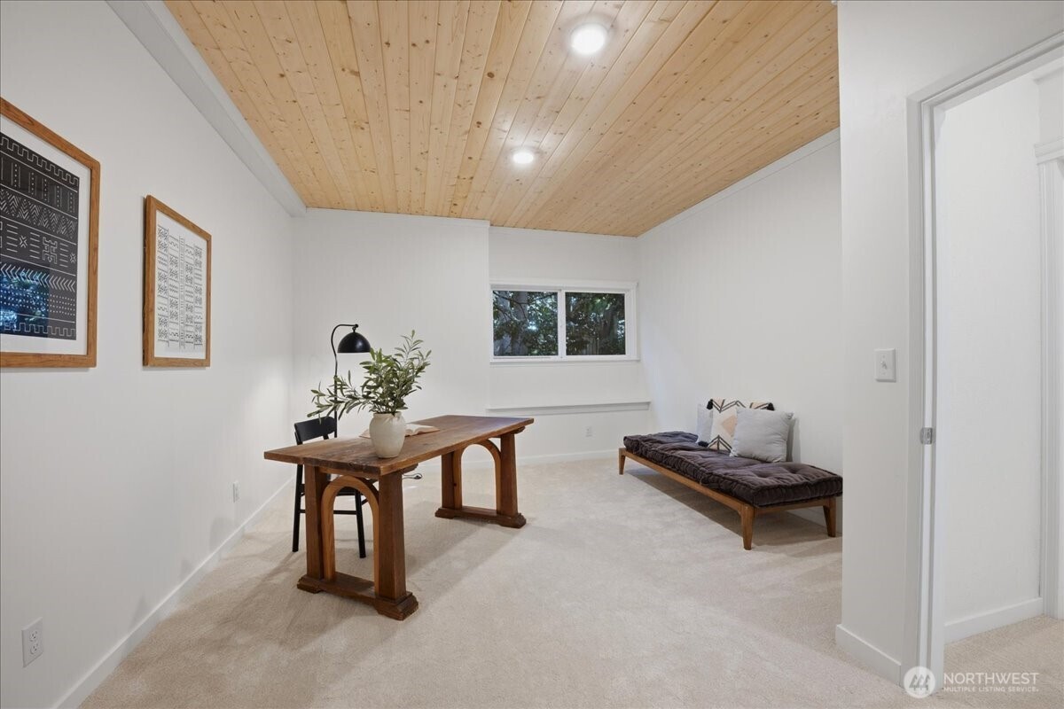 20215 41st Place Property Photo 16