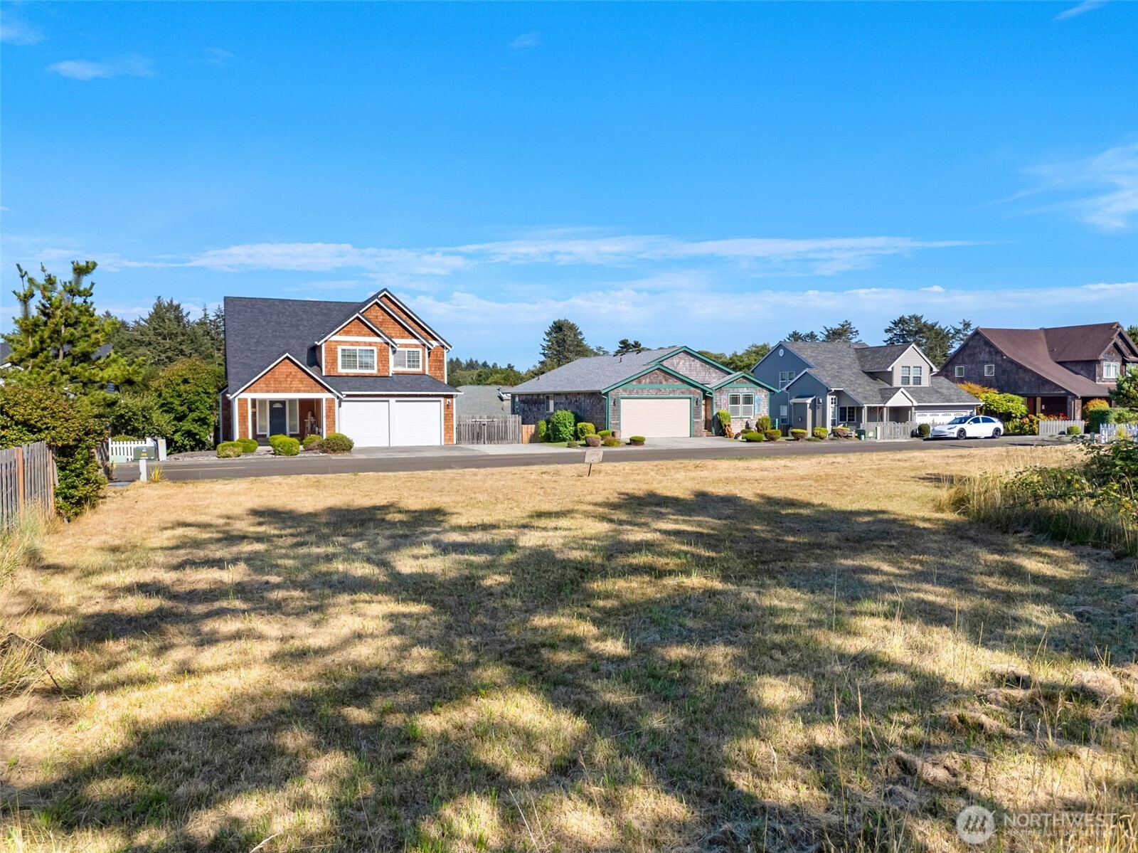 2701 Sea Crest Avenue Property Photo 4