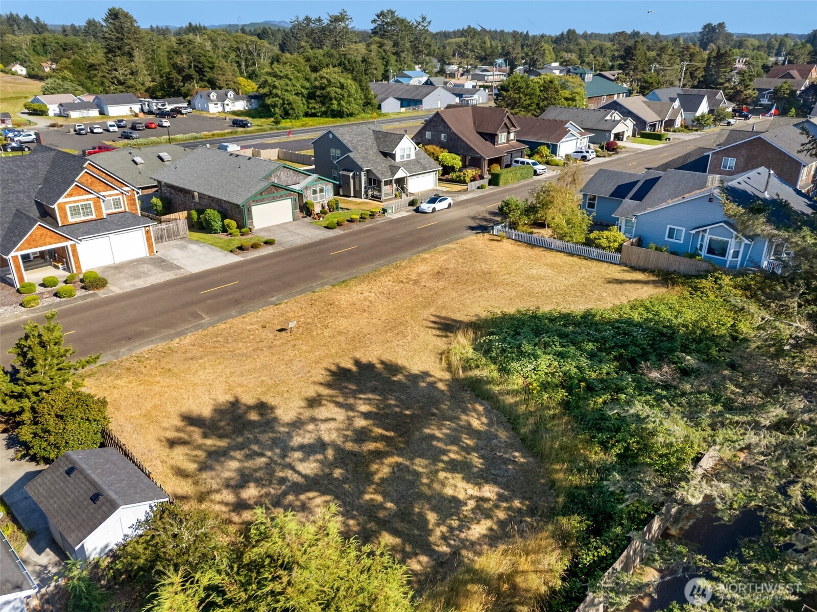 2701 Sea Crest Avenue Property Photo 7