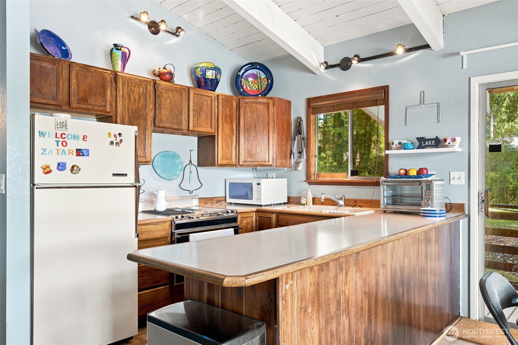 1907 194th Avenue Property Photo 10