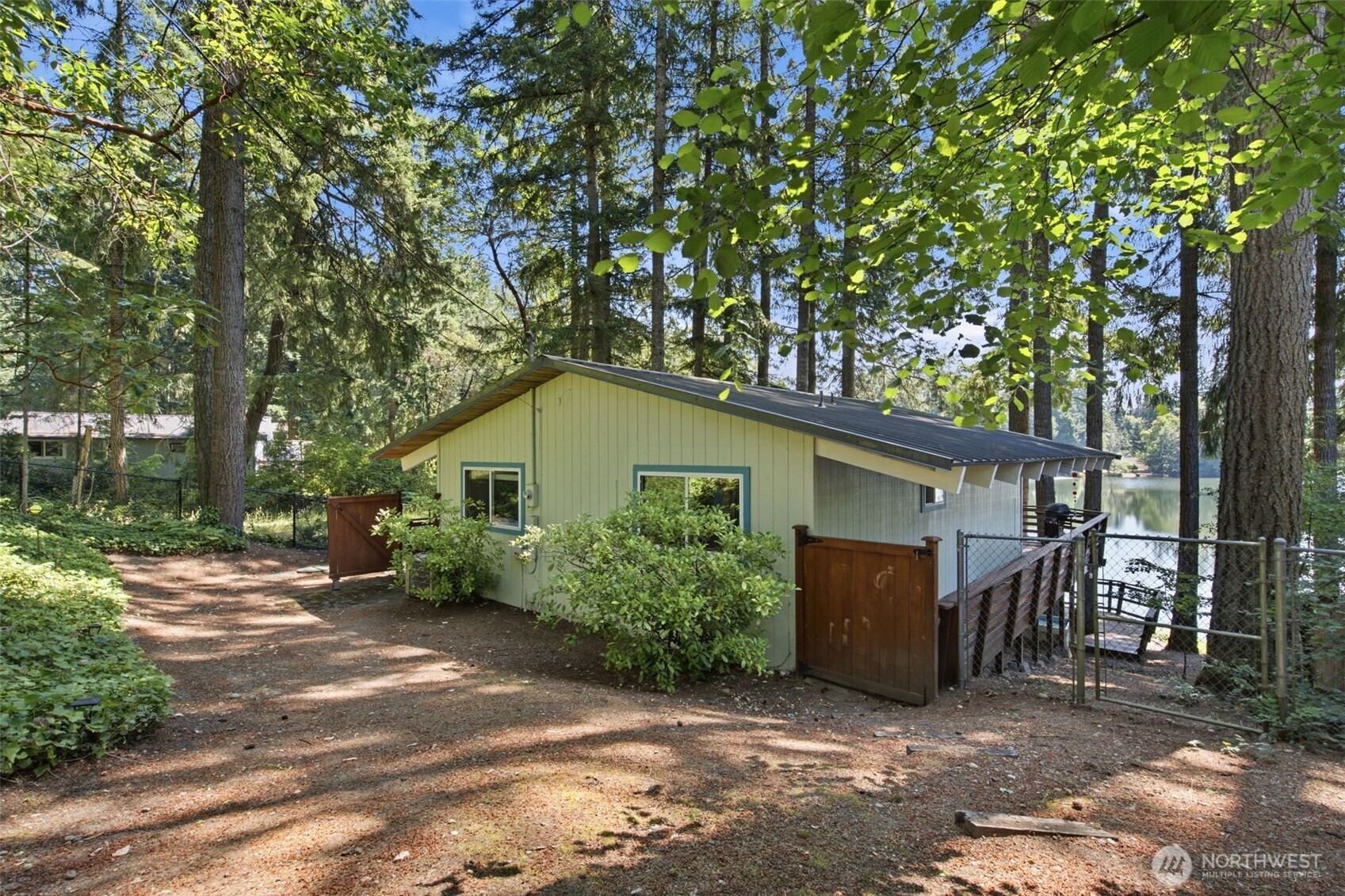 1907 194th Avenue Property Photo 29