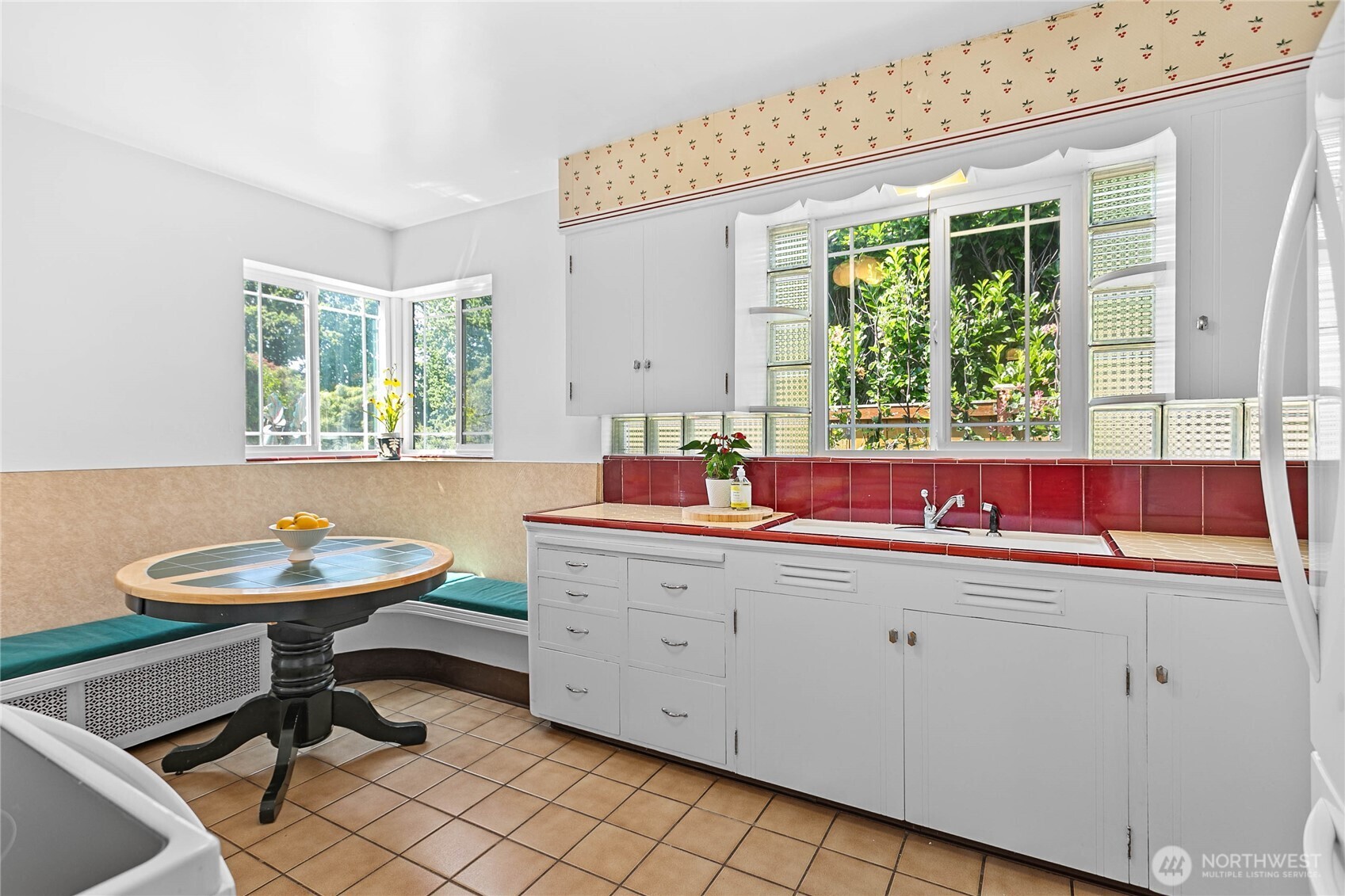 2716 Cornwall Avenue Property Photo 11
