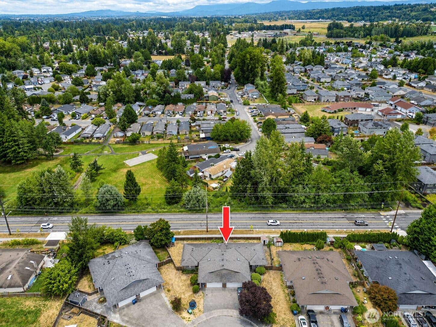 5411 99th Place A/b Property Photo 21
