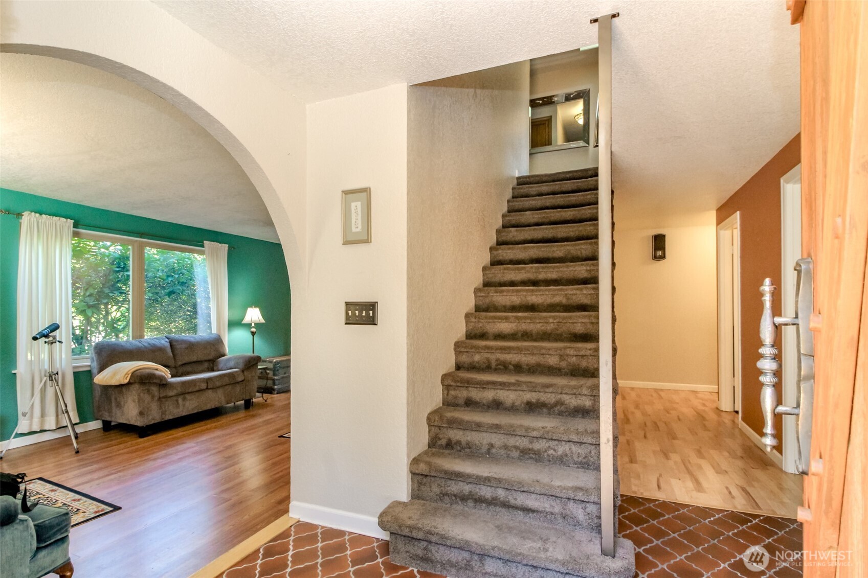 6220 81st Street Property Photo 9
