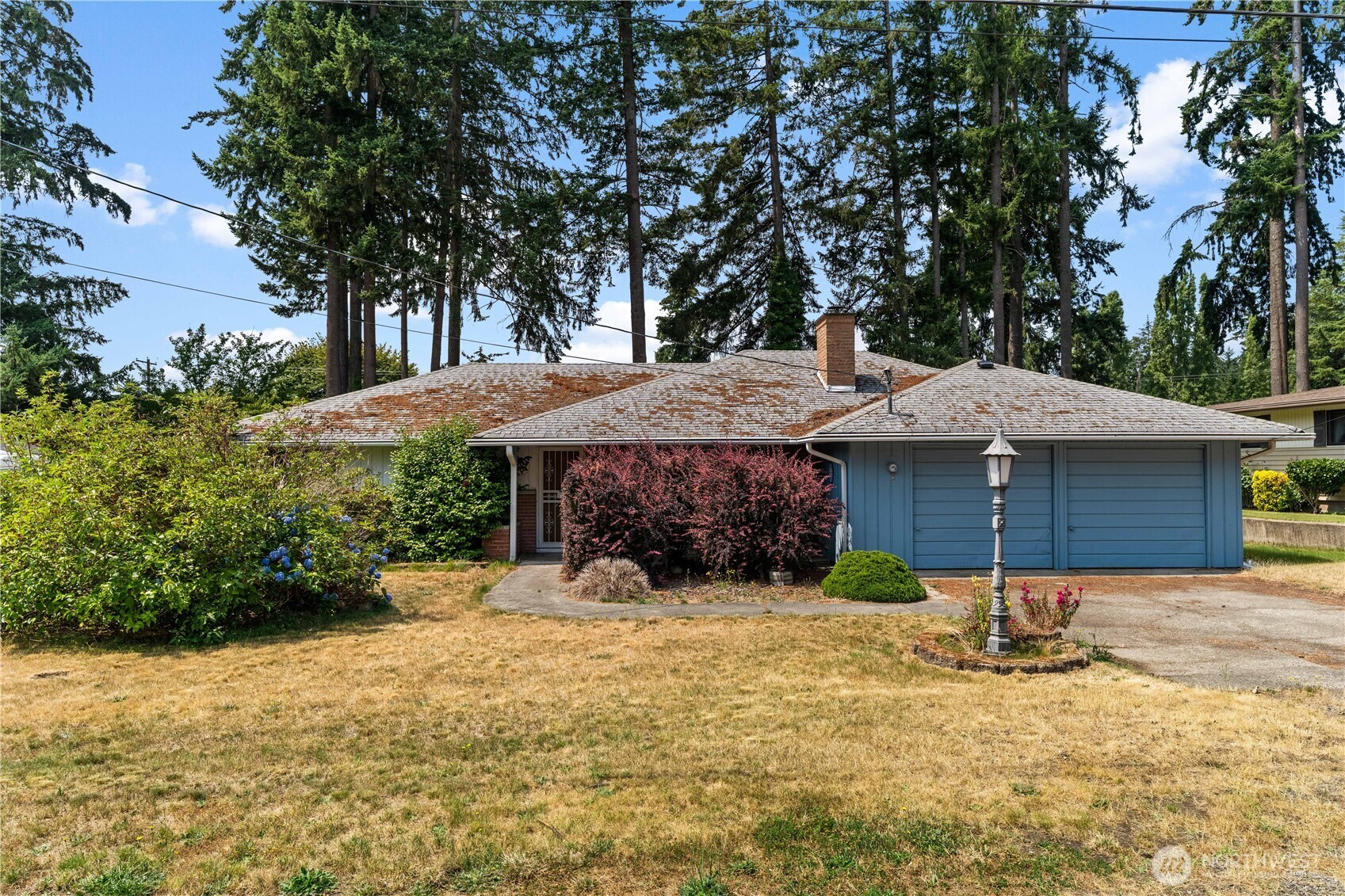 15024 16th Avenue Ct Property Photo 2