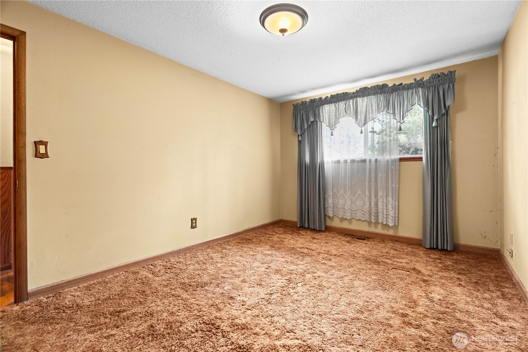 15024 16th Avenue Ct Property Photo 12