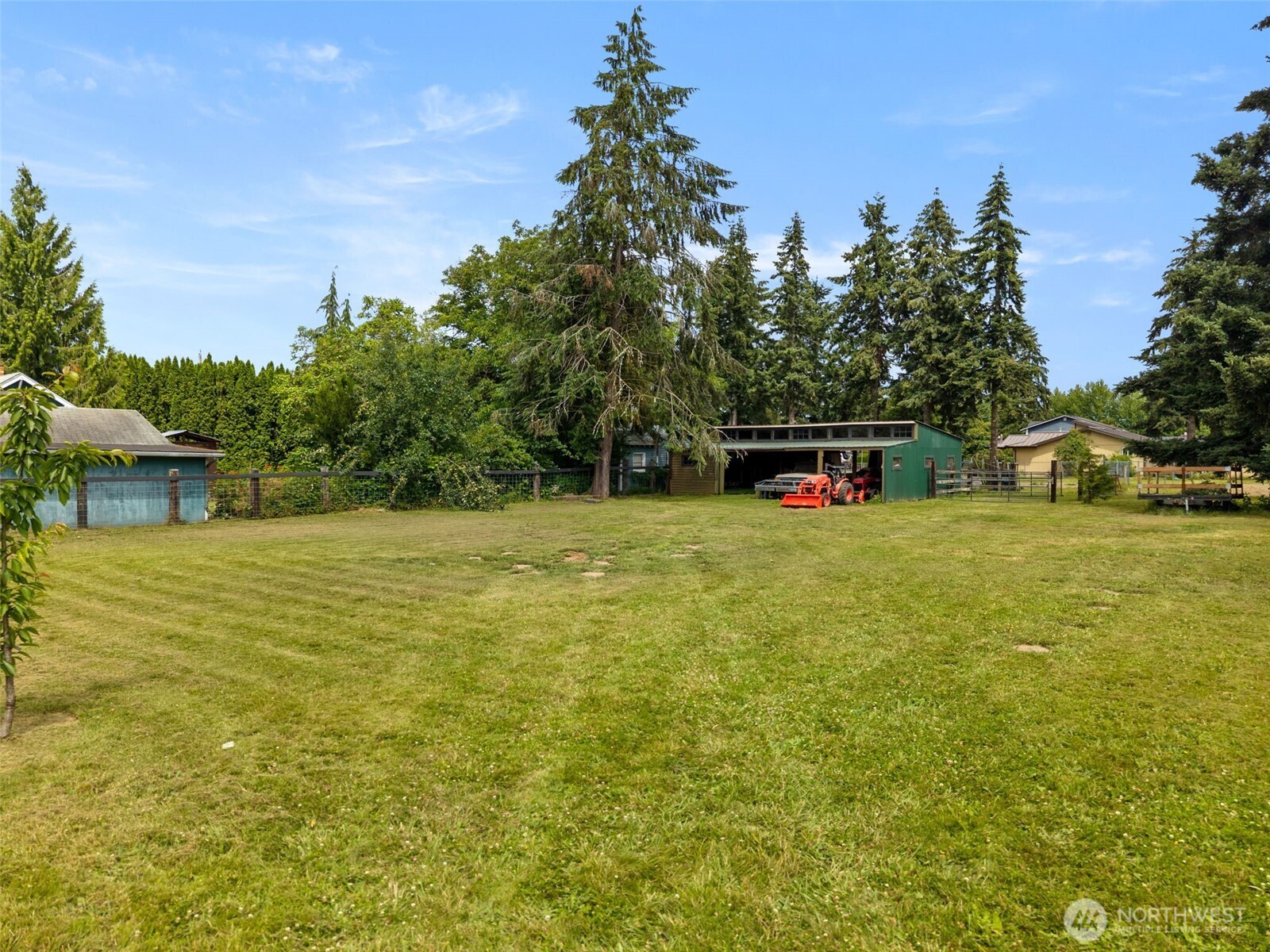 6717 56th Street Property Photo 7