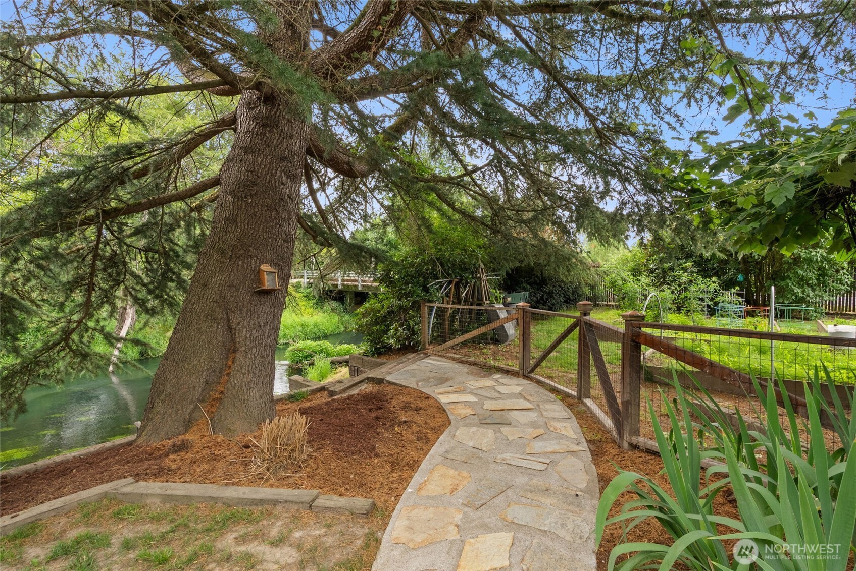 6717 56th Street Property Photo 10