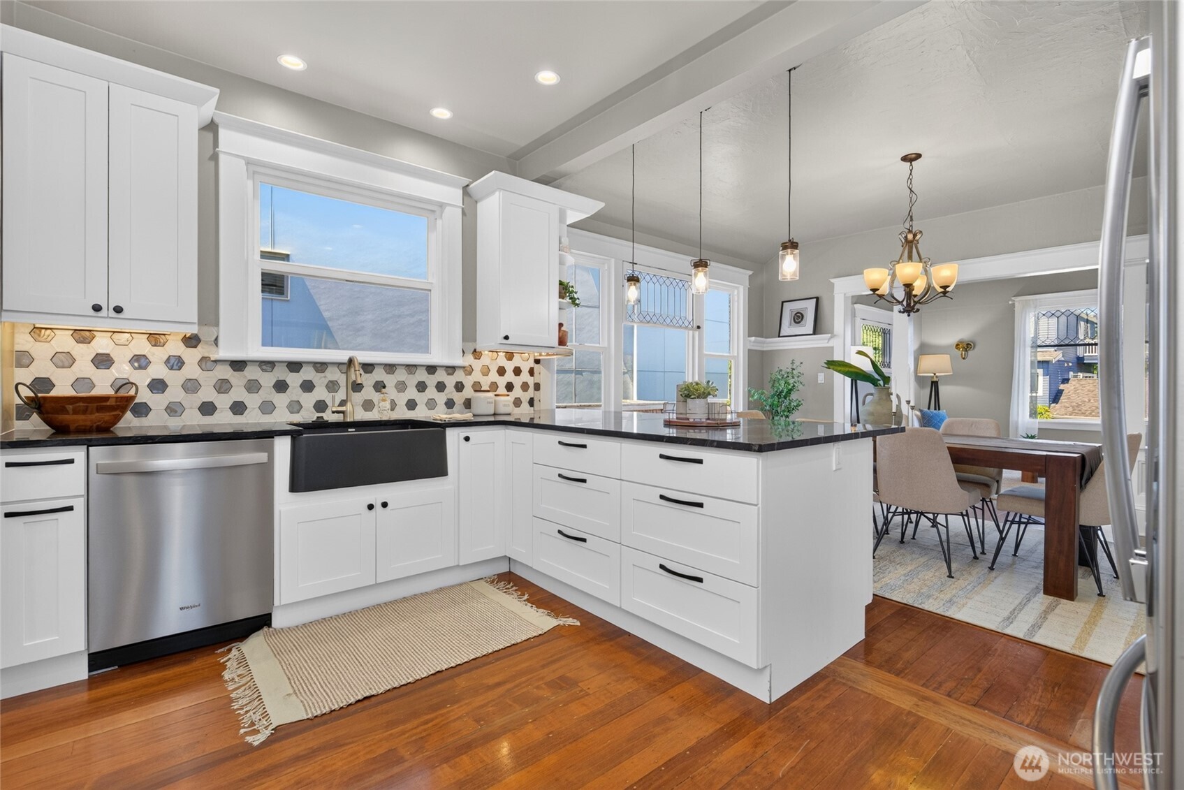 409 Ne 60th Street Property Photo 19