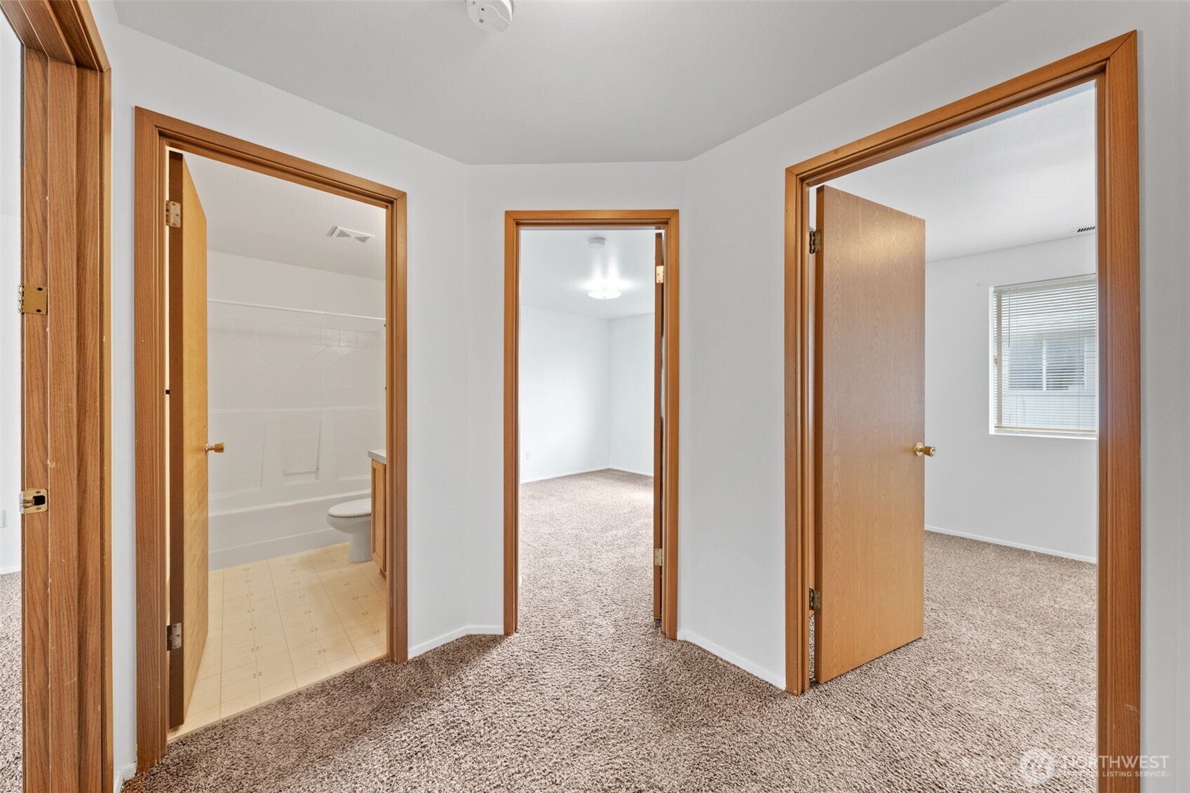 4001 S 74th Street B Property Photo 10