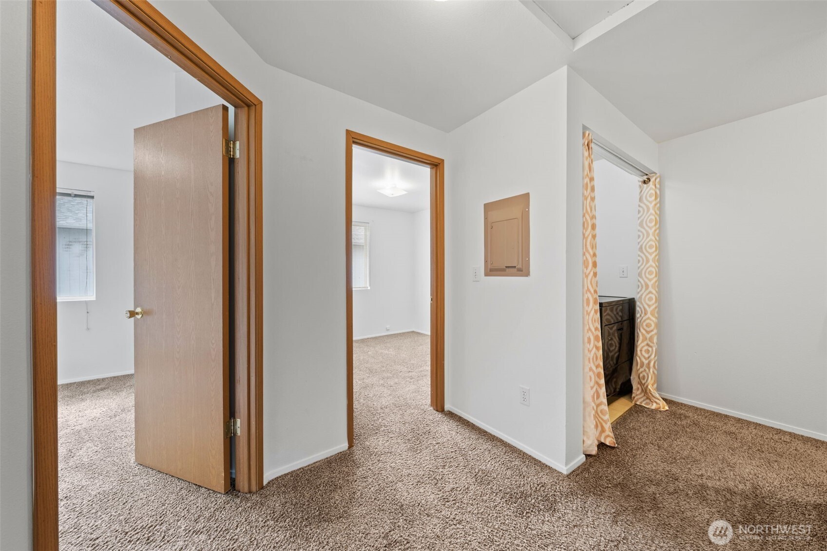 4001 S 74th Street B Property Photo 14
