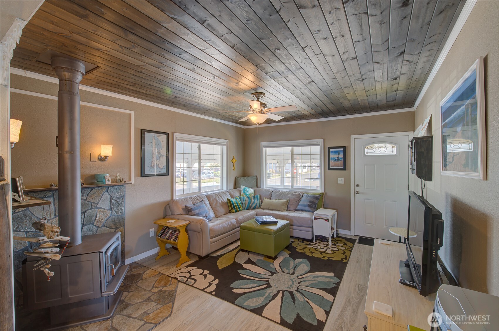 1413 262nd Place Property Photo 8