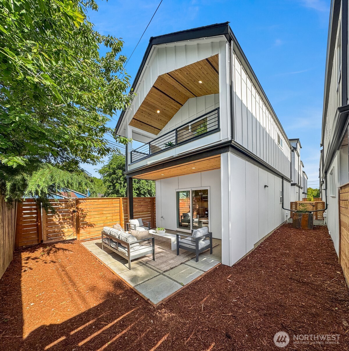 9010 5th Avenue Property Photo 25