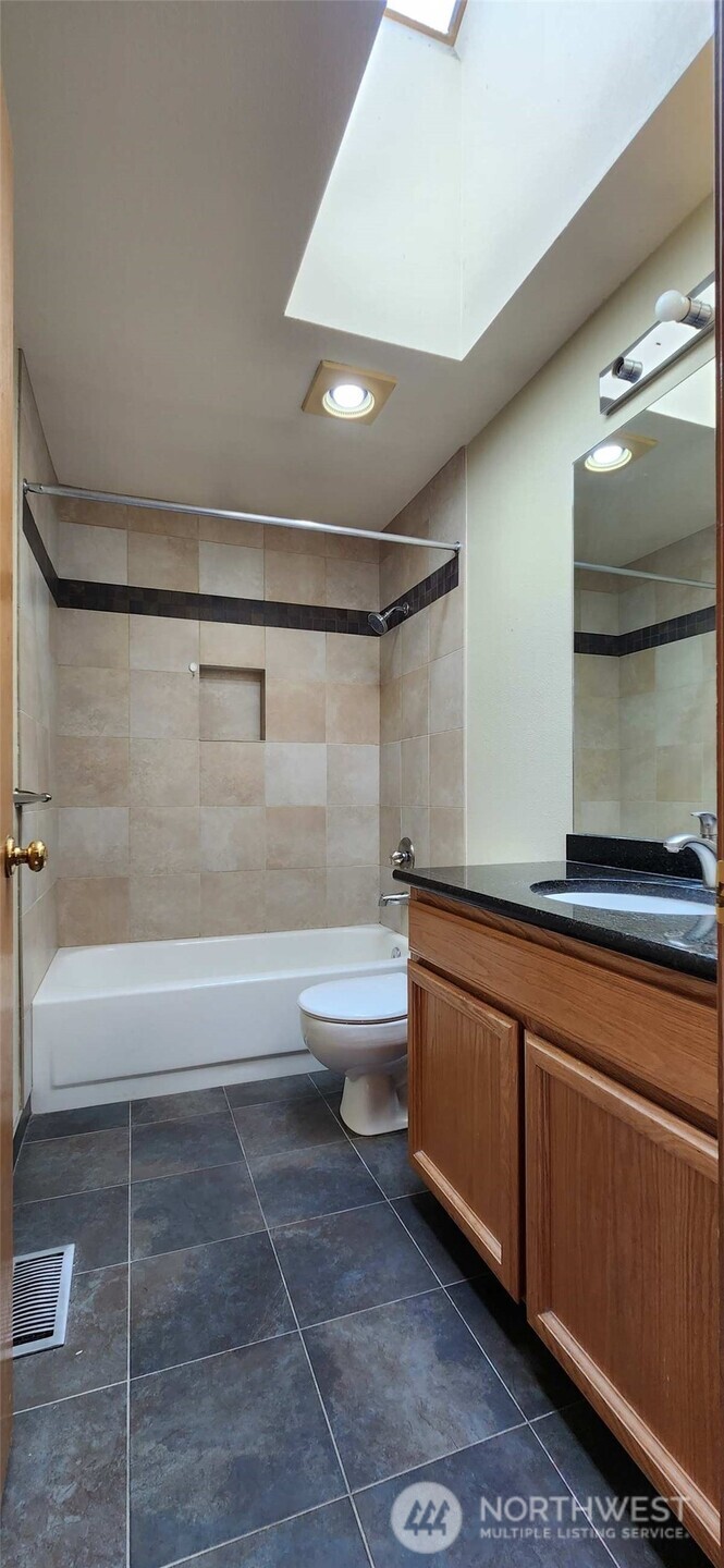 2800 235th Place Property Photo 32