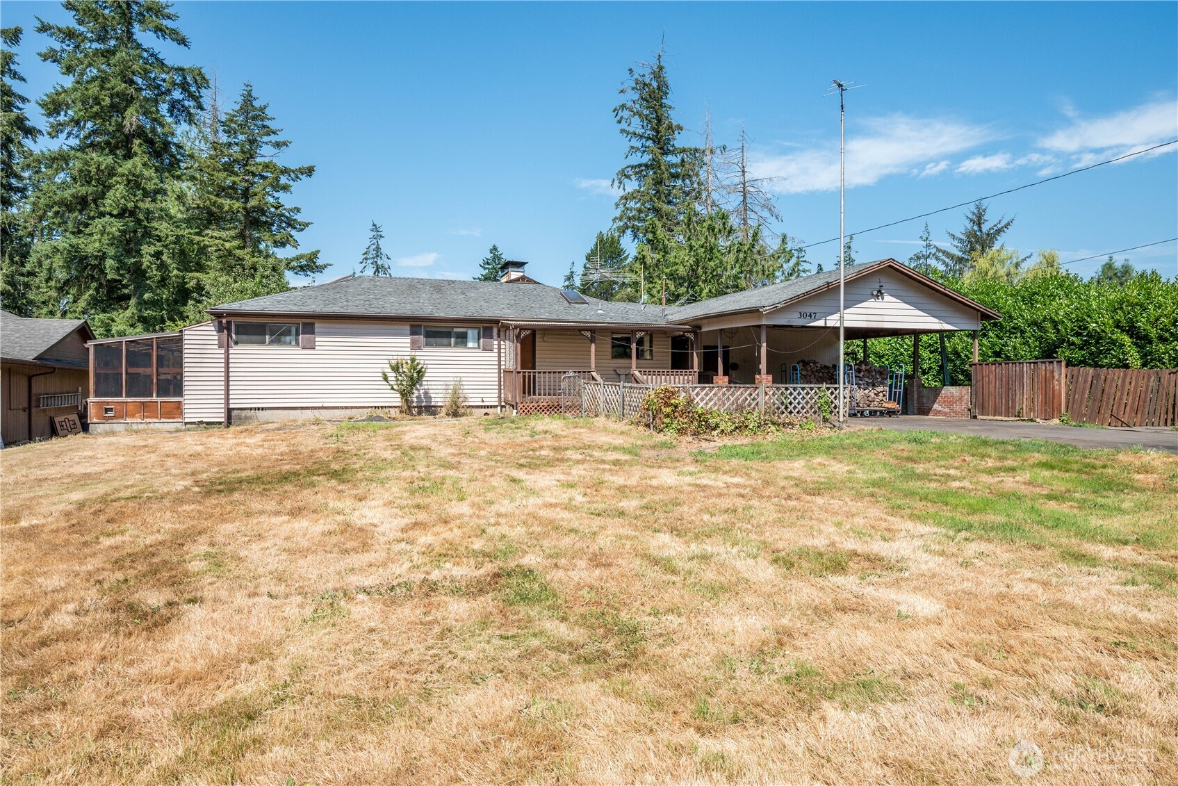 3047 Lindsey Drive Property Photo 1