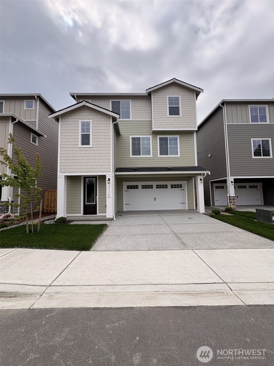 15114 87th Place Property Photo 1