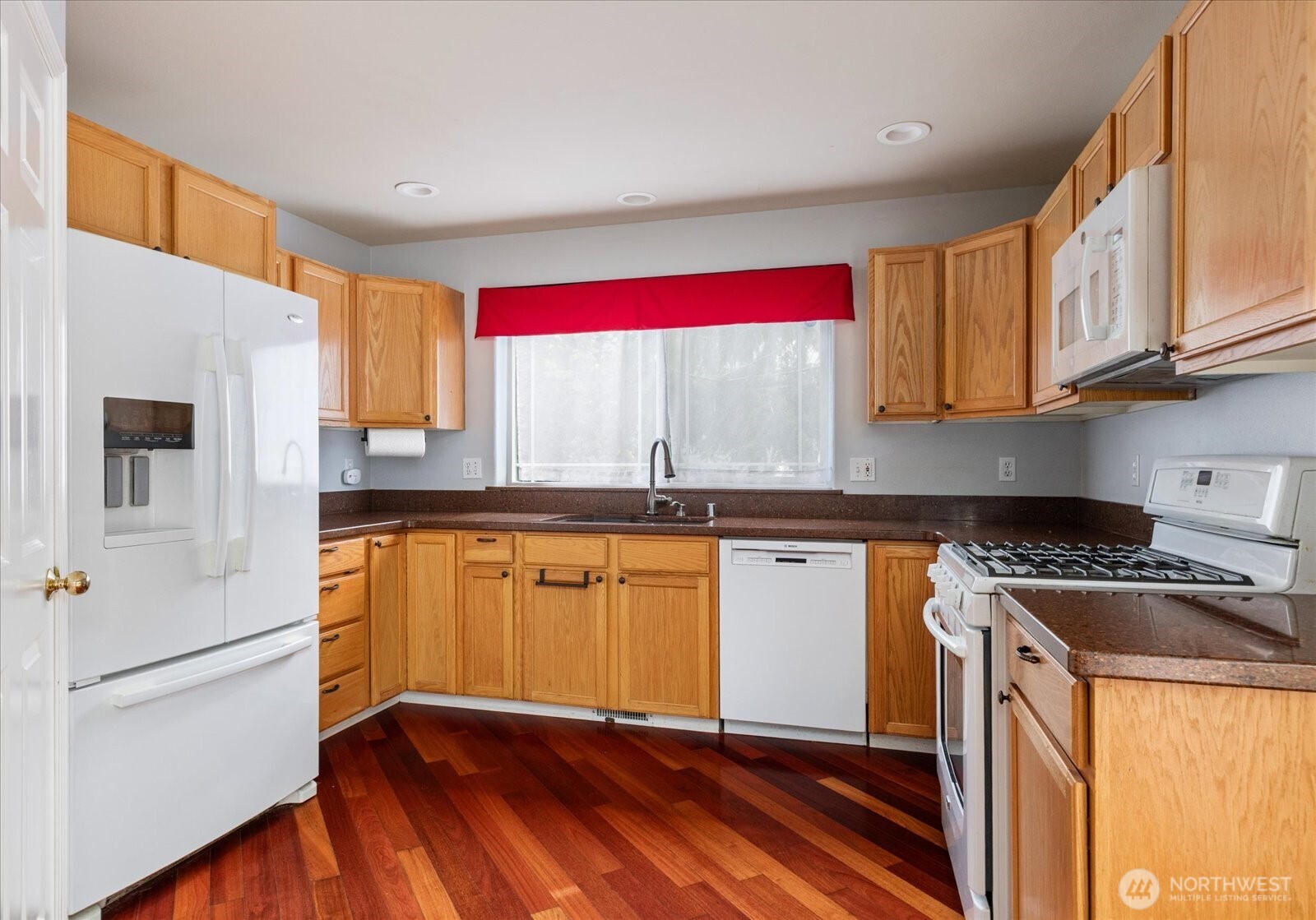 3819 Copper Pond Place Property Photo 10