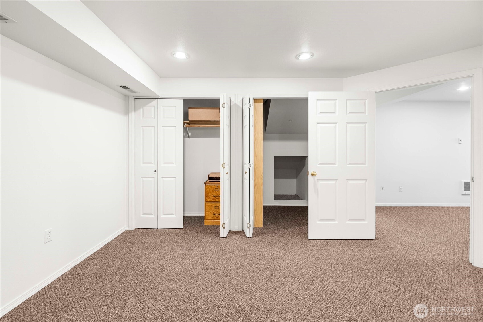 20801 Hermway Heights Place Property Photo 29