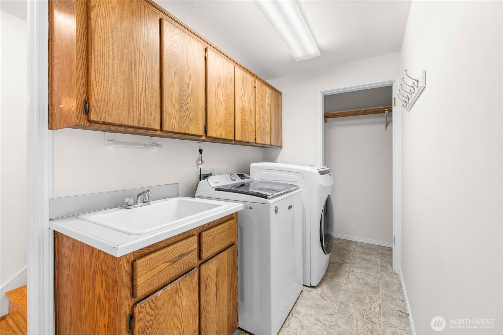 20801 Hermway Heights Place Property Photo 30