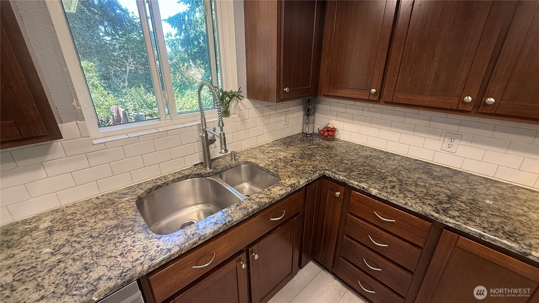 22045 Peter Grubb Road Property Photo 9
