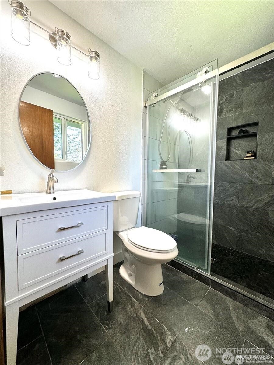 22045 Peter Grubb Road Property Photo 17