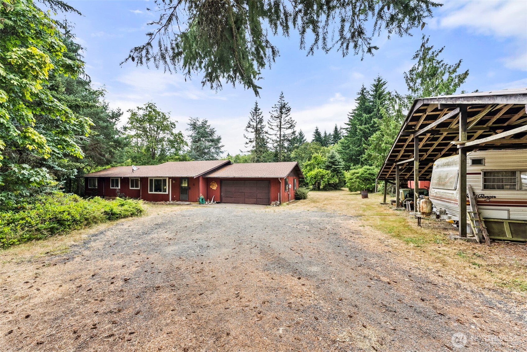 341 Frogner Road Property Photo 2