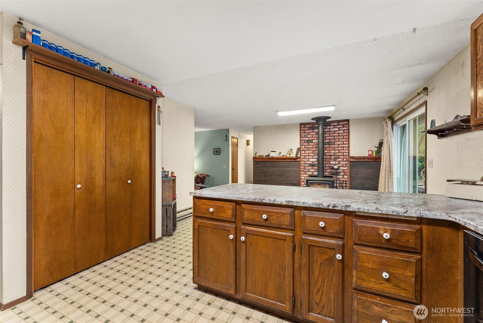 341 Frogner Road Property Photo 11