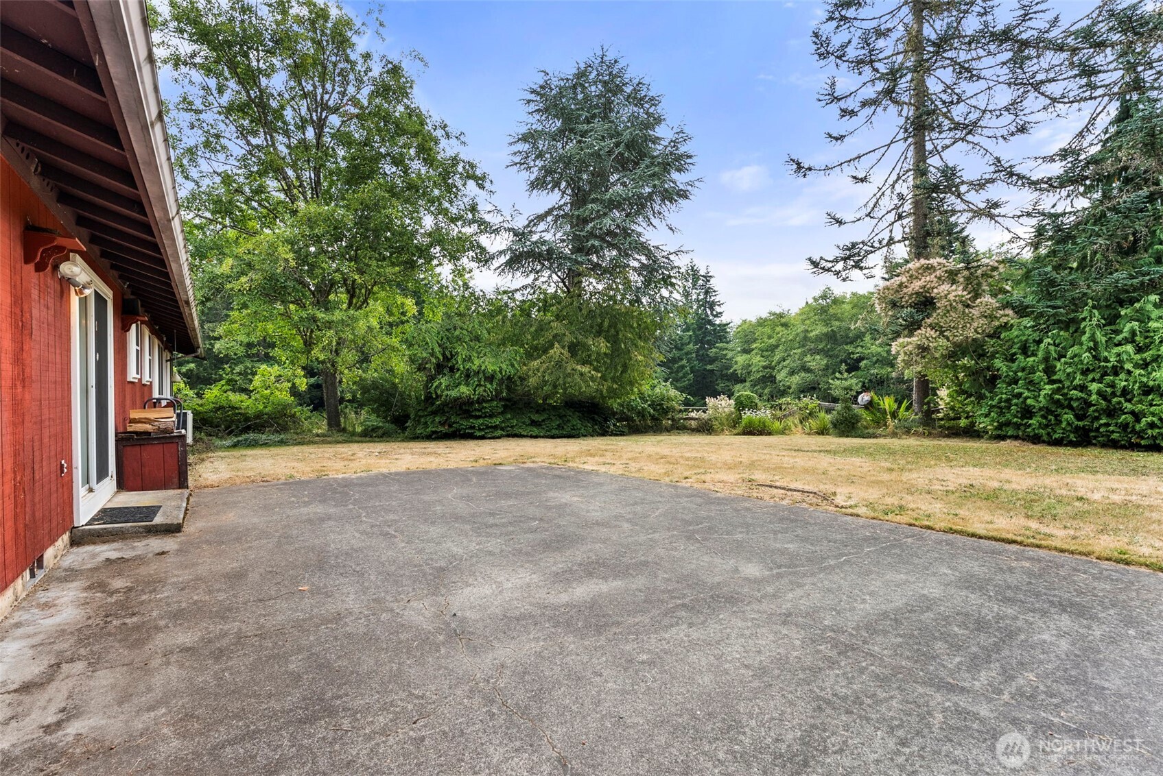 341 Frogner Road Property Photo 22